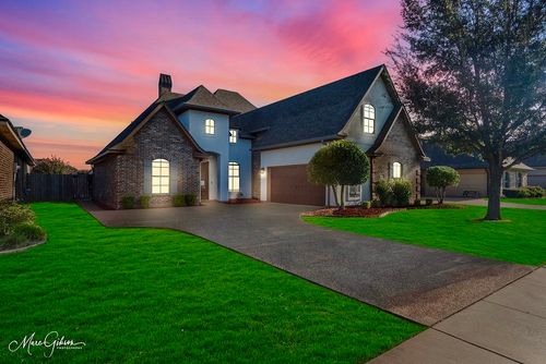 619 Bitter Pecan Dr, Bossier City, LA, 71111-5112 | Card Image