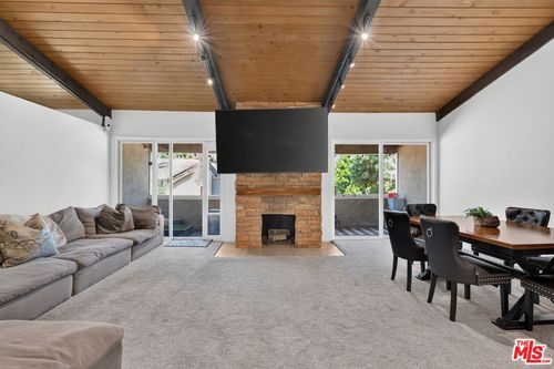 300-6315 Green Valley Cir, Culver City, CA, 90230 | Card Image