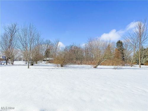 49632 Foxwood Ln, East Palestine, OH, 44413-8792 | Card Image