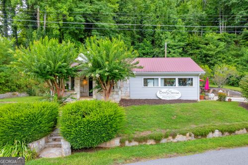 2226 Ridgecrest Cir, HIAWASSEE, GA, 30546-1555 | Card Image