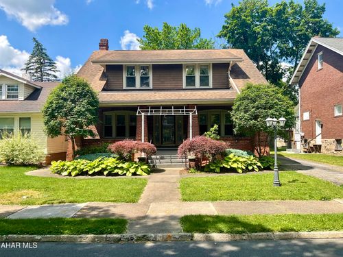104 Aldrich Ave, Altoona, PA, 16602-3202 | Card Image