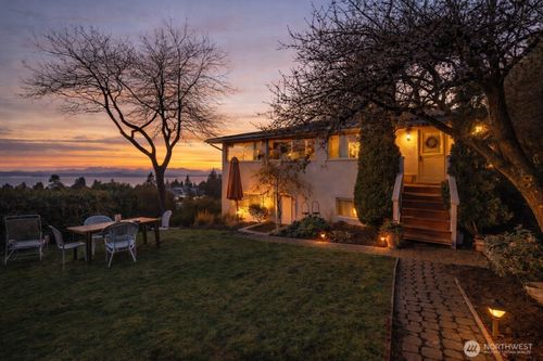 4411 Sw Othello St, Seattle, WA, 98136-2168 | Card Image