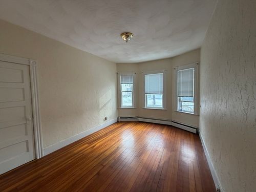 1-140 Lowell St, Methuen, MA, 01844-3665 | Card Image