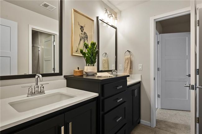 3105 Nw Berkebile Ln, House other with 4 bedrooms, 4 bathrooms and null parking in Lee's Summit MO | Image 32
