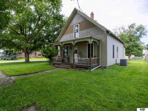 201 8th St, Scribner, NE, 68057-3082 | Card Image