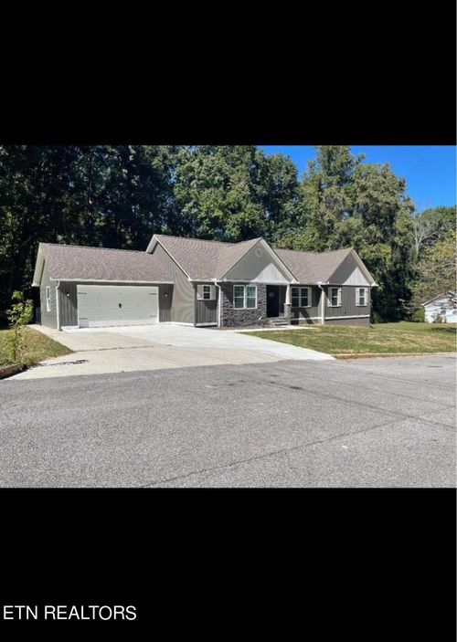 149 Mcnew Dr, Harriman, TN, 37748-7312 | Card Image
