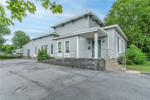 1605 State St, Watertown, NY, 13601-3519 | Card Image