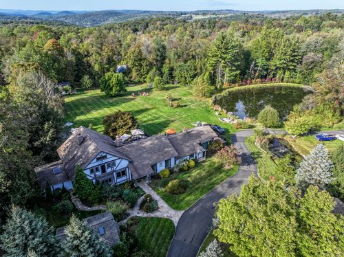70 Obtuse Hill Rd, Brookfield, CT, 06804-3126 | Card Image
