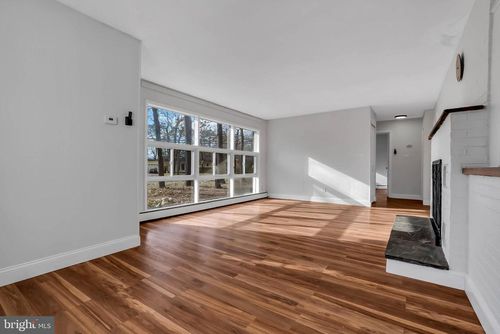 3 Forest Rd, BROWNS MILLS, NJ, 08015-5233 | Card Image