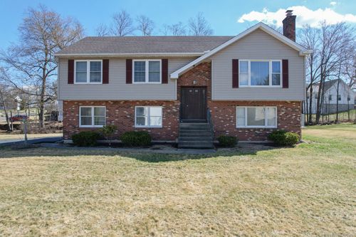 28 Redwood Ln, East Berlin, CT, 06023-1034 | Card Image