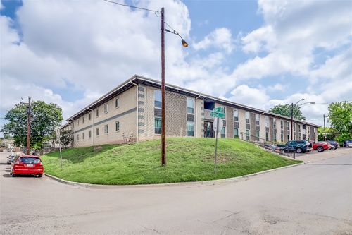 210-2401 Manor Road, Austin, TX, 78722 | Card Image