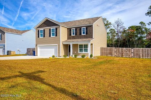 190 Everett Yopp Dr, Sneads Ferry, NC, 28460-9446 | Card Image