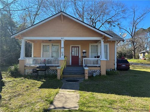 307 N Laurel St, Winnfield, LA, 71483-2827 | Card Image
