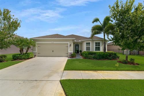 2752 Hanover St, Vero Beach, FL, 32968-7877 | Card Image