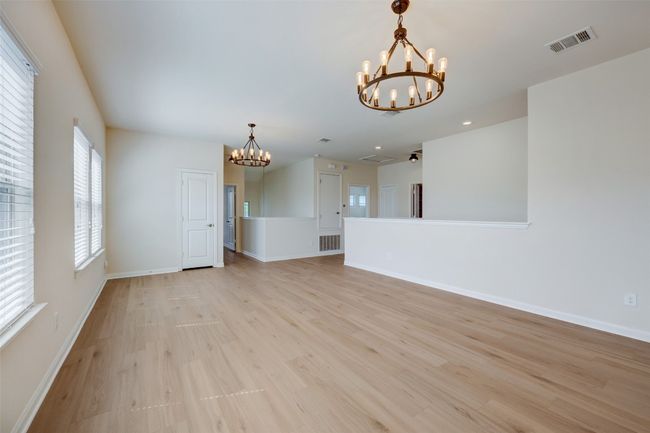 10005 Deer Chase Trl, House other with 4 bedrooms, 3 bathrooms and 4 parking in Austin TX | Image 13