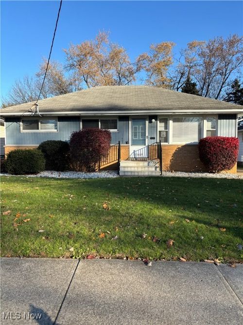 13609 Bangor Ave, Garfield Heights, OH, 44125-6002 | Card Image