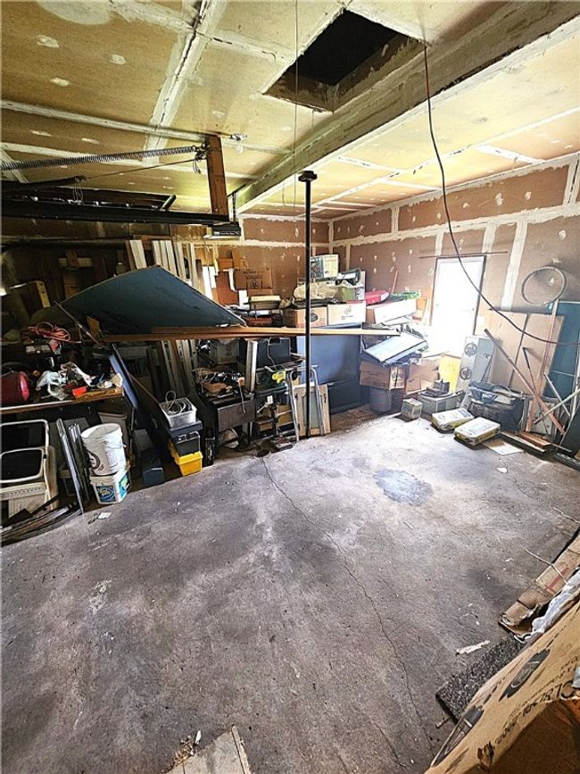 5615 Kemerer Hollow Rd, House other with 3 bedrooms, 3 bathrooms and 2 parking in Export PA | Image 23