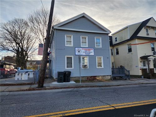 60 Jay St, New London, CT, 06320-5910 | Card Image