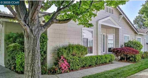1710 Comstock Dr, Walnut Creek, CA, 94595-2469 | Card Image