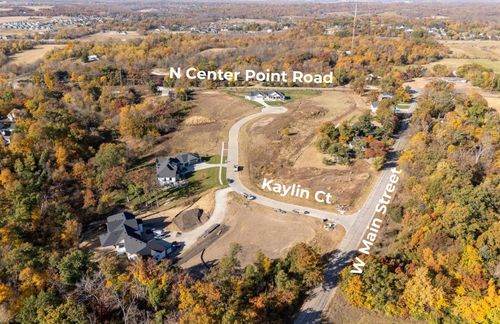 1975 Kaylin Ct, Robins, IA, 52328-8003 | Card Image