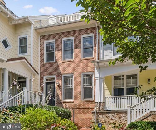 1304 N Danville St, ARLINGTON, VA, 22201-2847 | Card Image