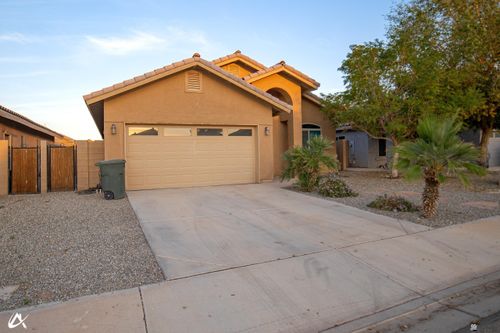 2523 S 41st Way, Yuma, AZ, 85364-9825 | Card Image
