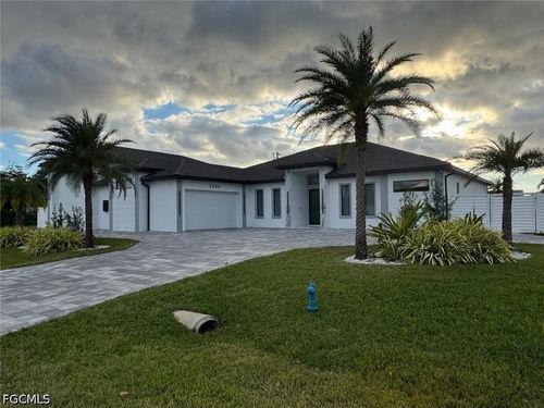 2044 Ne 5th St, Cape Coral, FL, 33909-2770 | Card Image