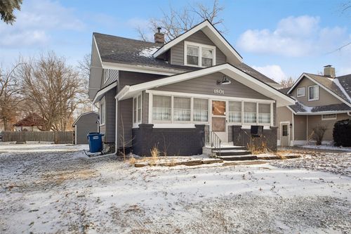 1801 York St, Des Moines, IA, 50316-2047 | Card Image