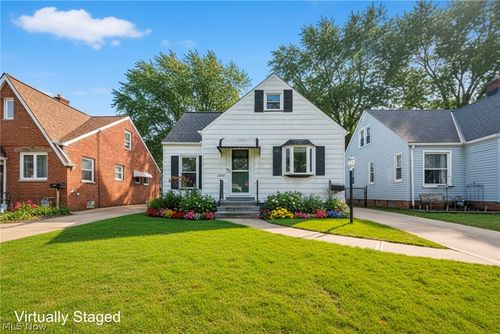 6207 Gilbert Ave, Parma, OH, 44129-2906 | Card Image