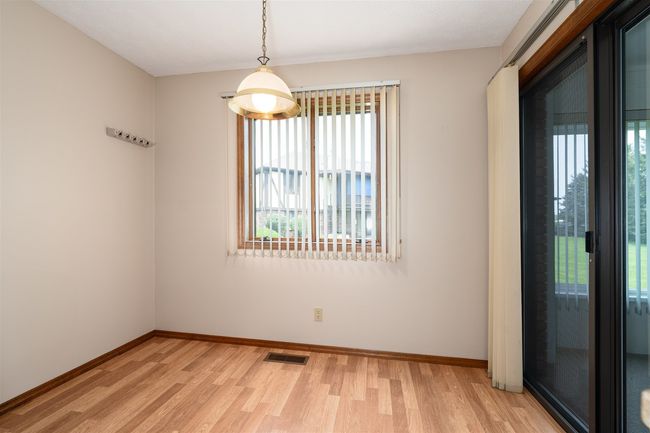 D1 - 201 Carol Ct, Condo with 2 bedrooms, 2 bathrooms and 1 parking in Pontiac IL | Image 10