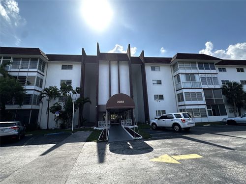 apt-414-2061 Nw 47th Ter, Lauderhill, FL, 33313-4165 | Card Image
