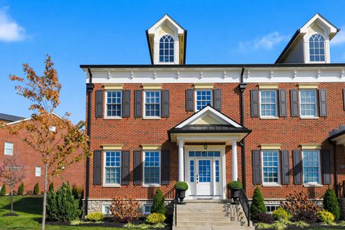 1071 Walburg Ave, Villa Hills, KY, 41017-4427 | Card Image