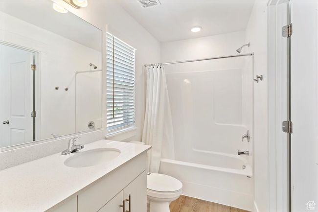 1908 S 1280 W, Townhouse with 2 bedrooms, 3 bathrooms and 1 parking in Logan UT | Image 17