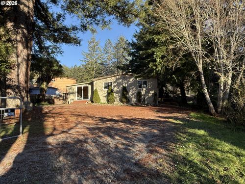 16947 Parkview Dr, Brookings, OR, 97415 | Card Image