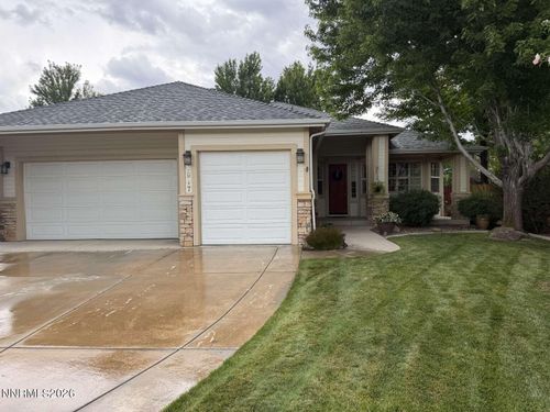 1017 Sierra Vista Ct, Gardnerville, NV, 89460-8686 | Card Image