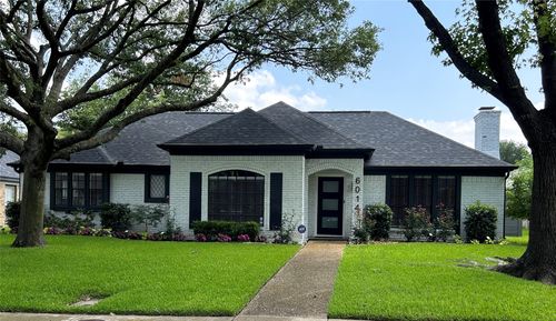 6014 Daven Oaks Drive, Dallas, TX, 75248 | Card Image