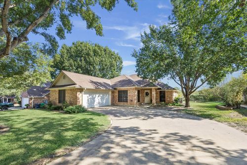 2307 Katherine St, Brenham, TX, 77833-5825 | Card Image