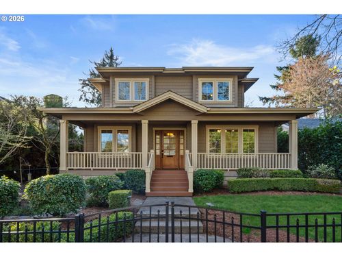 784 3rd St, Lake Oswego, OR, 97034-2350 | Card Image