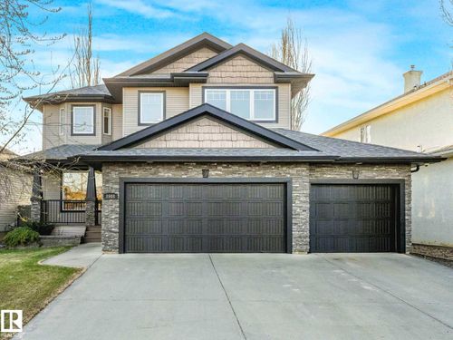 8908 208 St Nw, Edmonton, AB, T5T6Y3 | Card Image