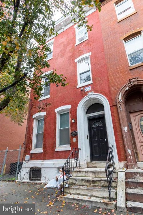 1735 W Oxford St, PHILADELPHIA, PA, 19121-3267 | Card Image