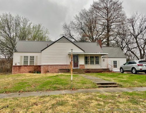 b-109 S Brown St, Vinita, OK, 74301-3410 | Card Image