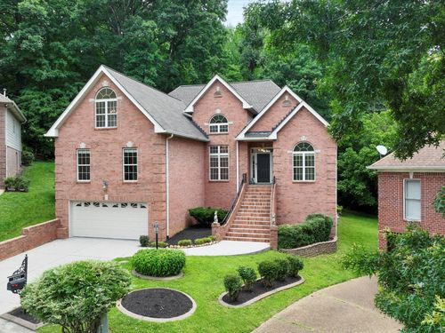 5012 Tulip Grove Ln, Hermitage, TN, 37076-4427 | Card Image
