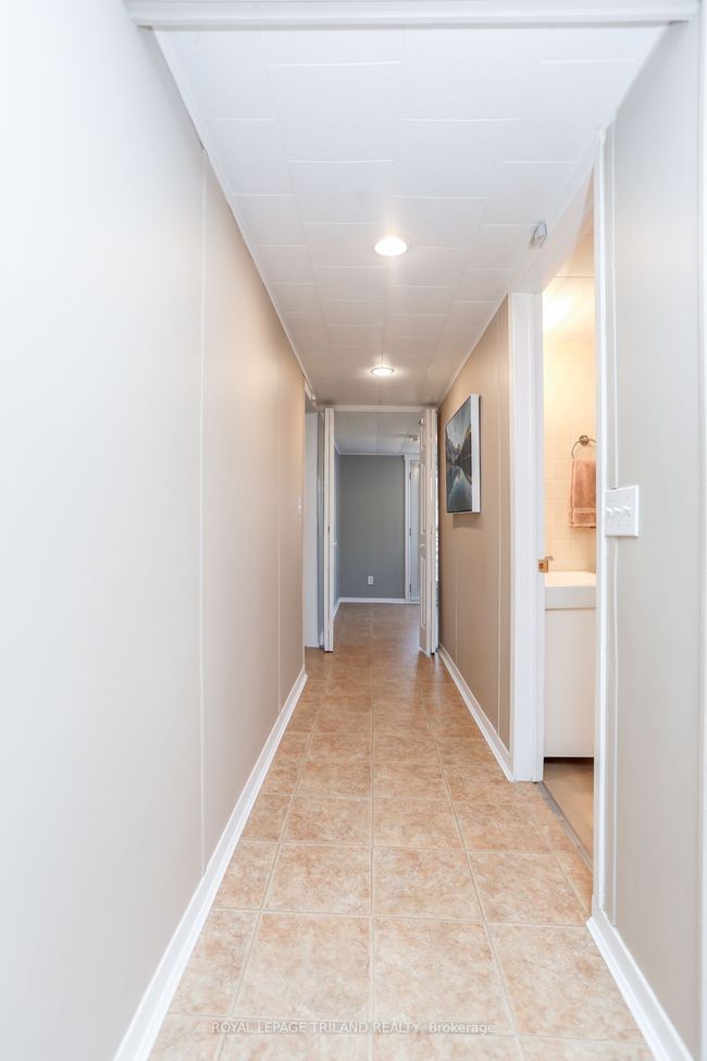 43 - 33 Pitt St, House other with 2 bedrooms, 1 bathrooms and 2 parking in Port Burwell ON | Image 18