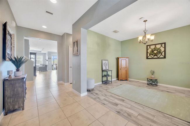 5624 Fisher Glen Loop, House other with 4 bedrooms, 4 bathrooms and null parking in WESLEY CHAPEL FL | Image 8