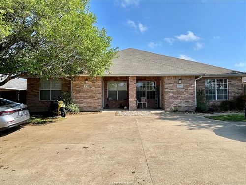 2317 & 2319 Antelope Lane, College Station, TX, 77845 | Card Image