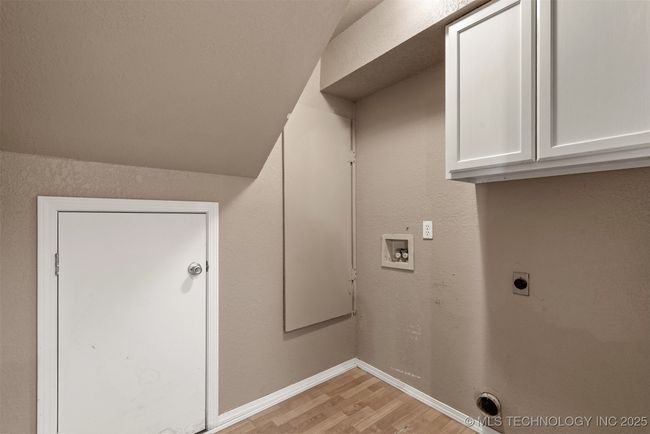 9528 S 93 Rd East Ave, House other with 5 bedrooms, 3 bathrooms and null parking in Tulsa OK | Image 37