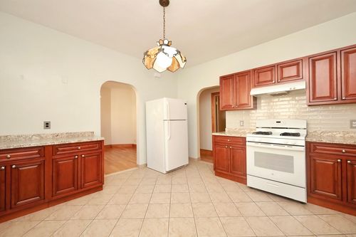 1-118 Garfield Ave, Chelsea, MA, 02150-1317 | Card Image