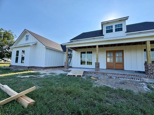12 Lakeview Cir, Nashville, GA, 31639-6300 | Card Image