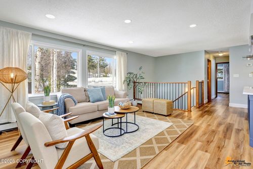 3957 Locarno Dr, Anchorage, AK, 99508-5023 | Card Image