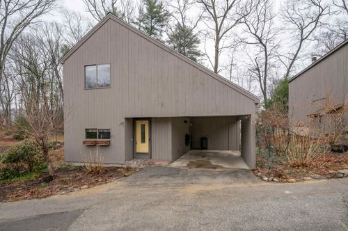 187-111 Coburn Ave, Nashua, NH, 03063-2809 | Card Image